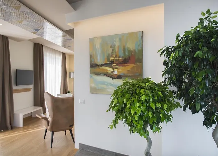 Gaura Apartments